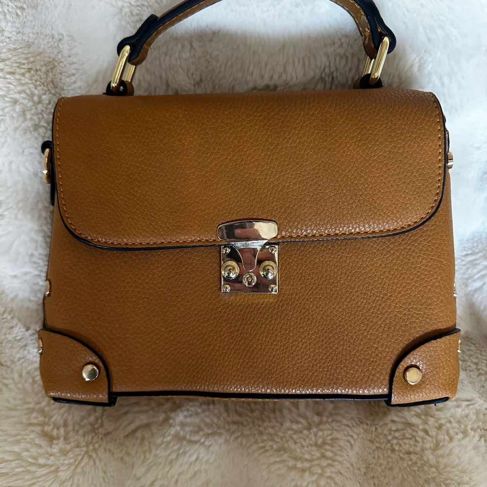 Small mustard/tan tote